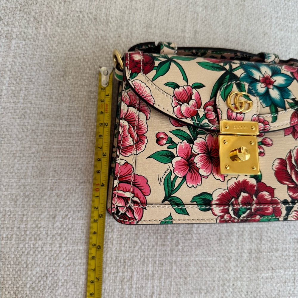 Auth. Gucci LIMITED EDITION Padlock Flower Bag - New Without Tags - Picture 13 of 14